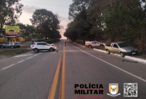 Divinópolis: Condutor com sintomas de embriaguez provoca acidente na BR-494 e fica gravemente ferido